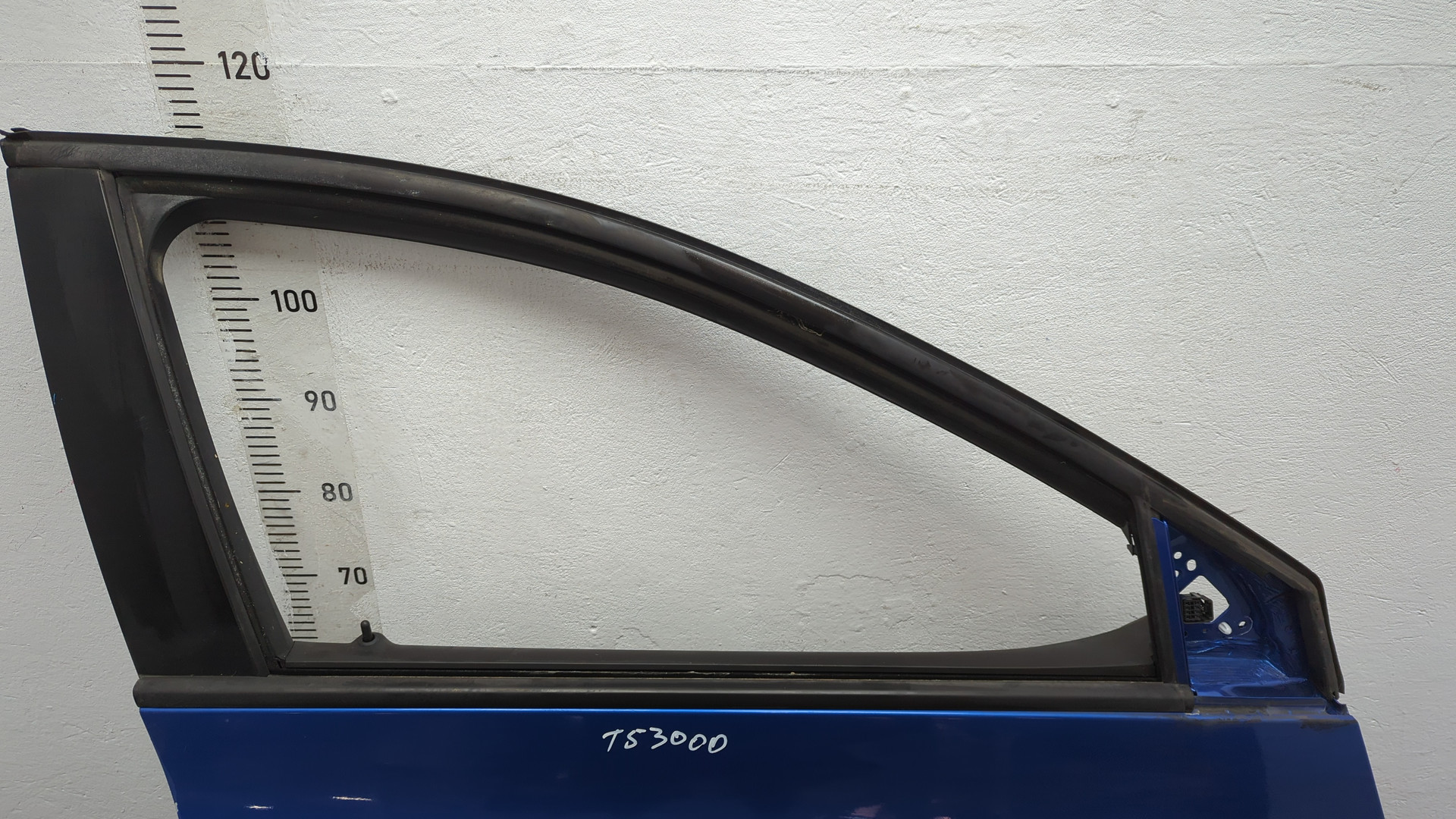 Дверь передняя правая