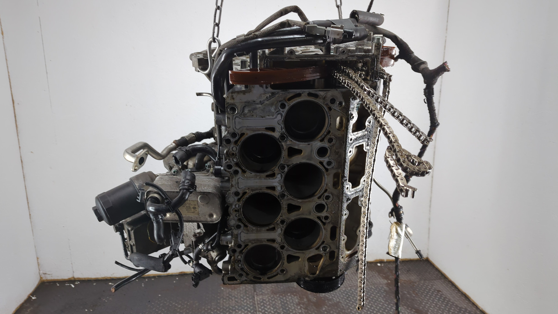 Блок двигателя