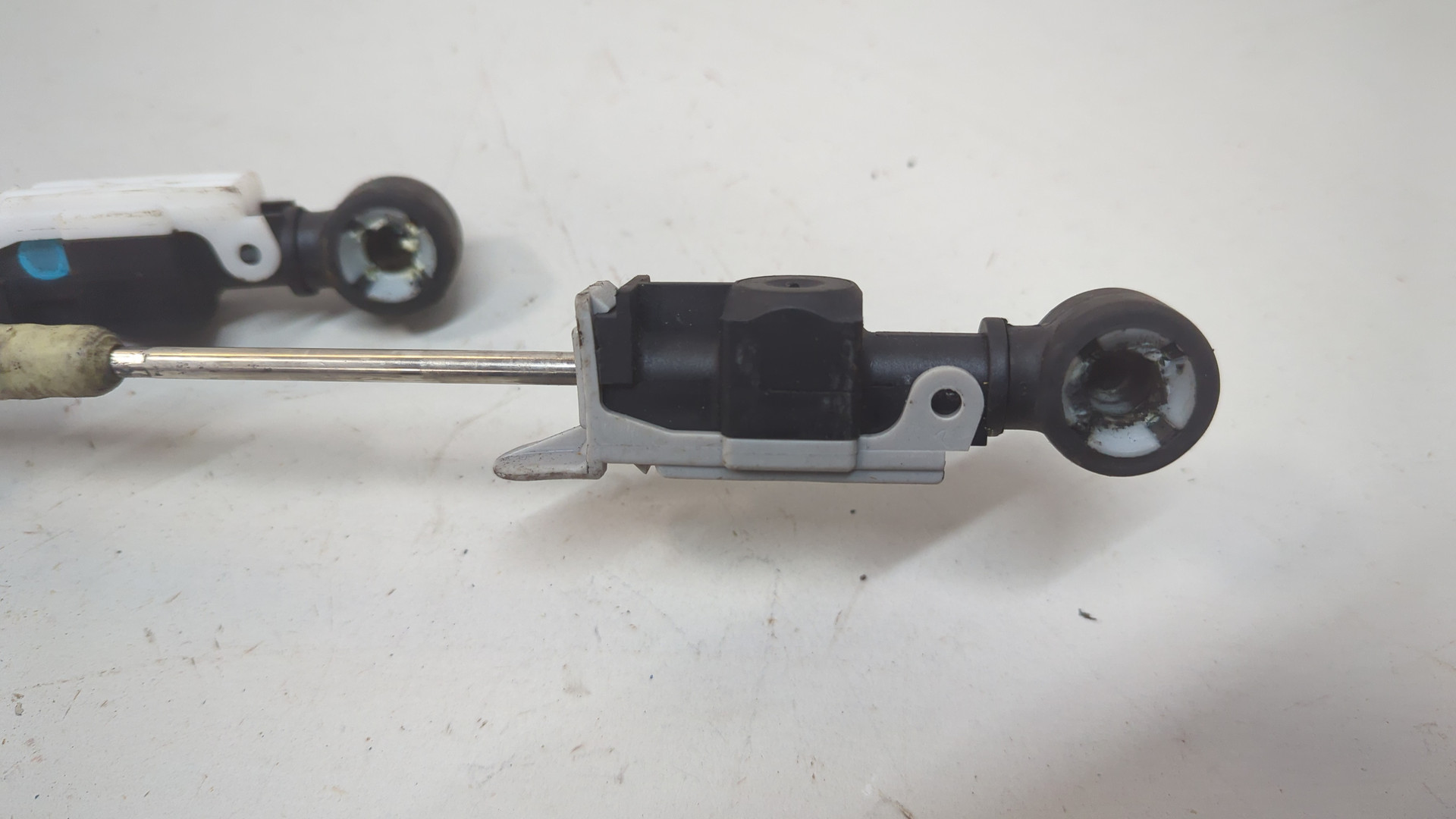 Трос КПП (выбора/переключения передач)