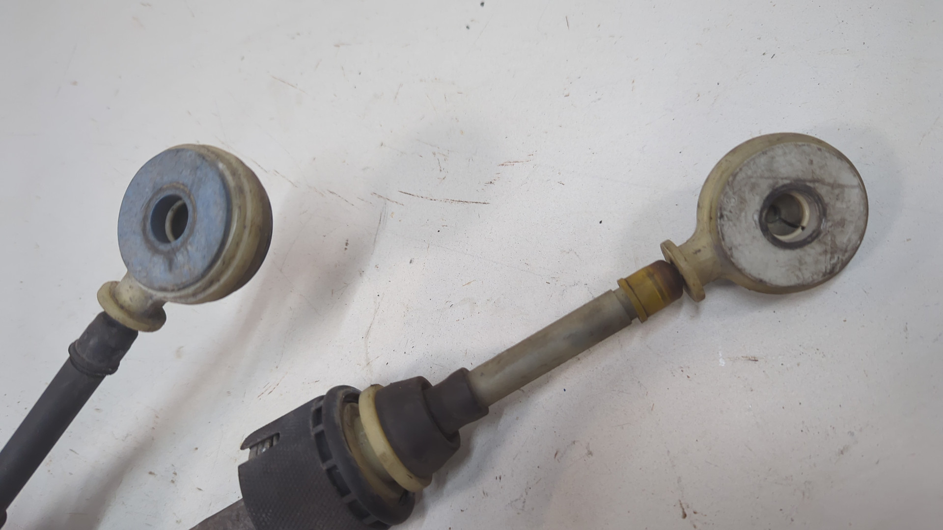 Трос КПП (выбора/переключения передач)