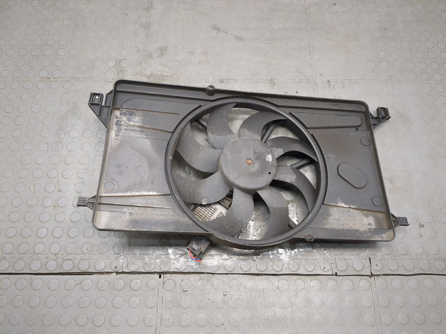 Вентилятор радиатора