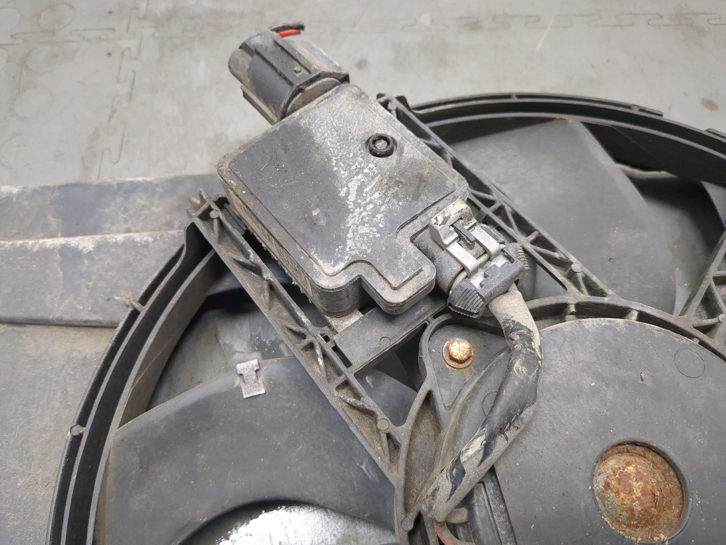 Вентилятор радиатора