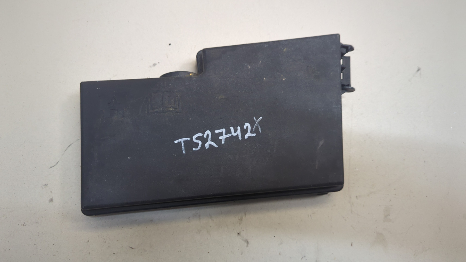 Корпус блока предохранителей