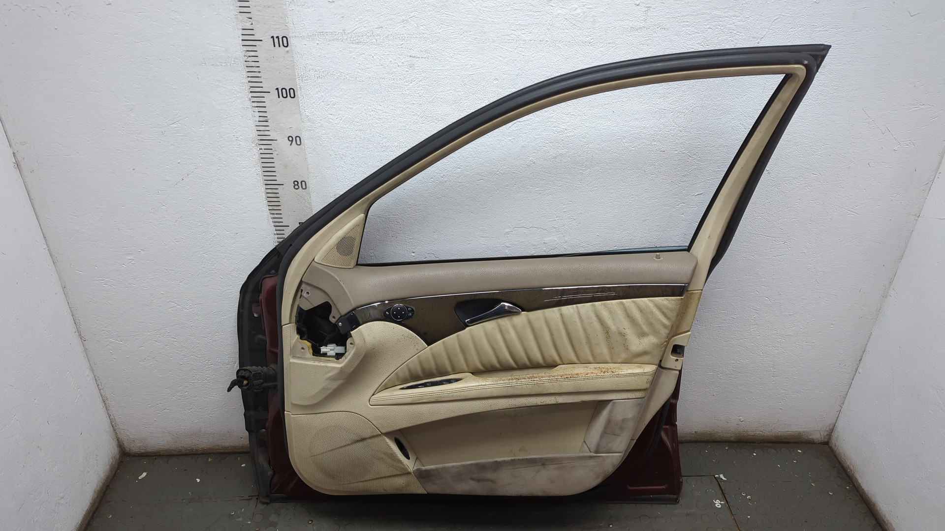 Дверь передняя правая