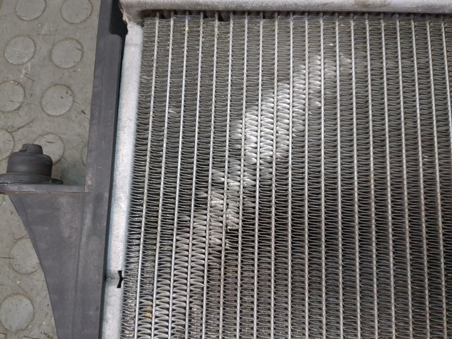 Радиатор охлаждения двигателя основной