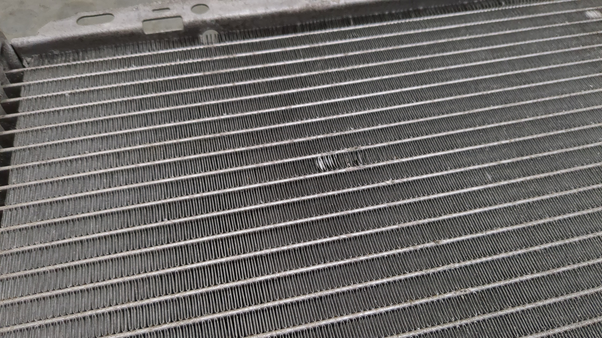 Радиатор охлаждения двигателя основной