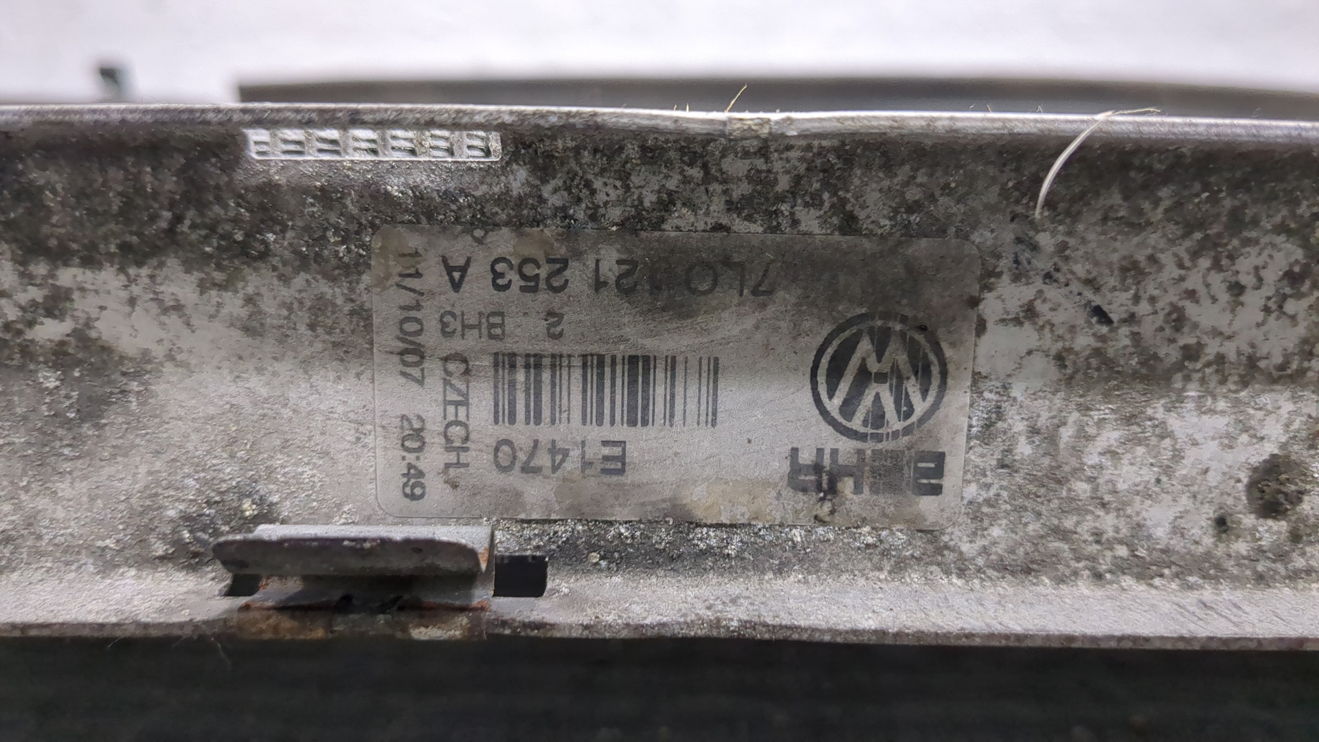 Радиатор охлаждения двигателя основной