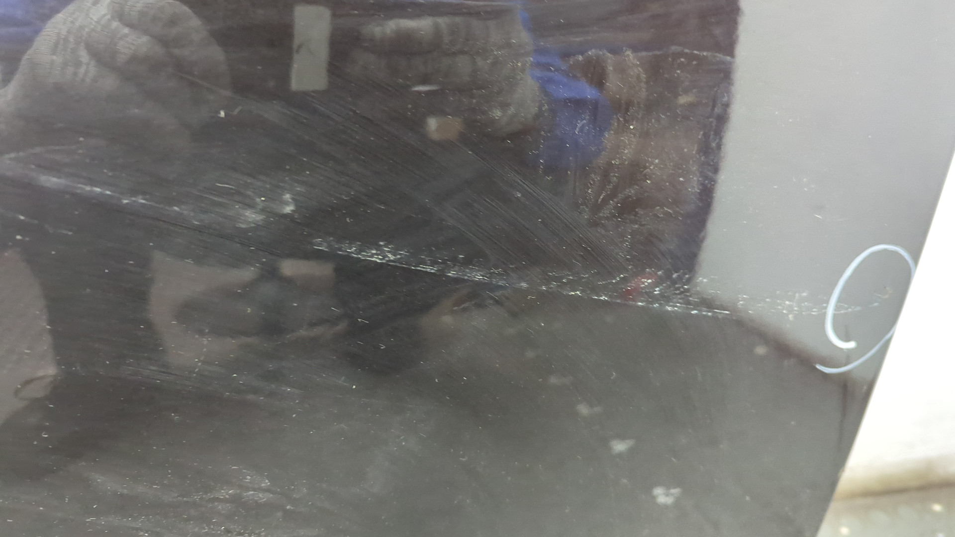 Дверь передняя левая