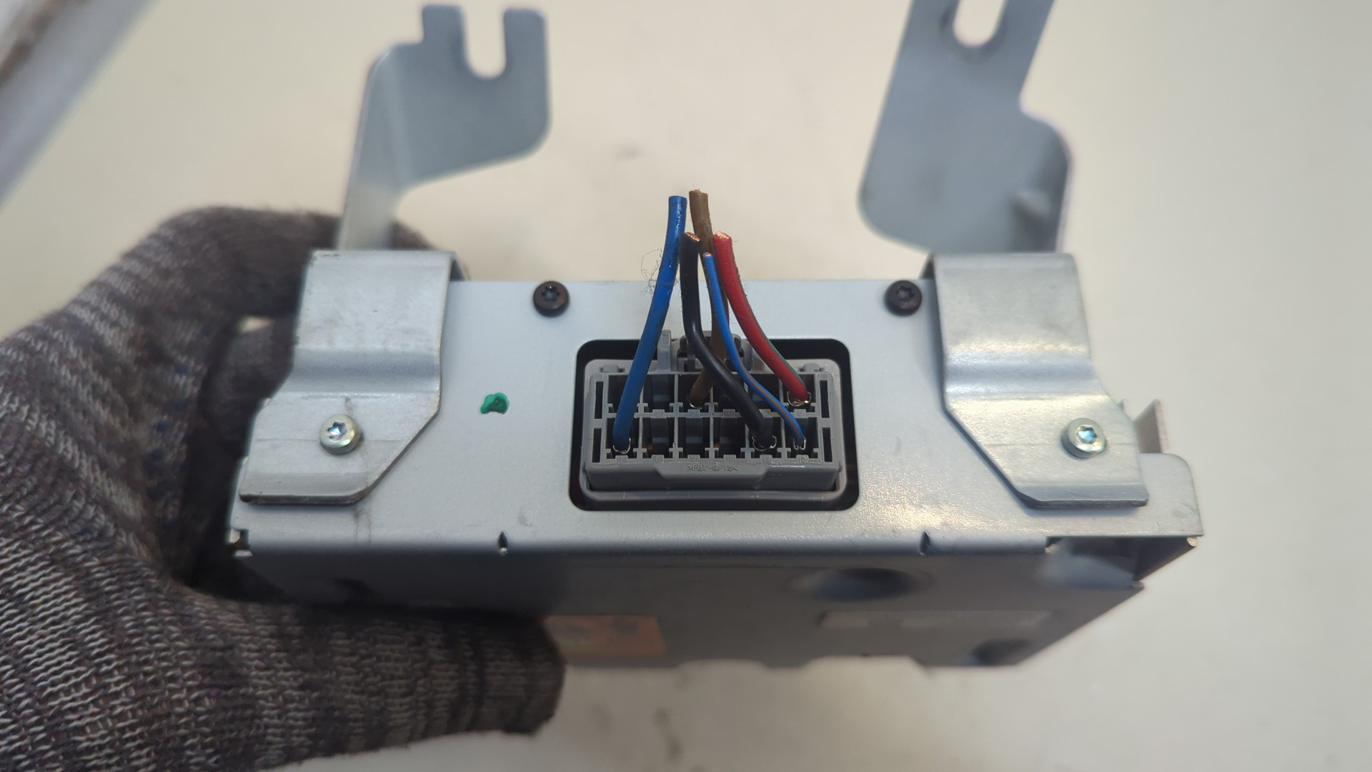 Преобразователь напряжения (адаптер)