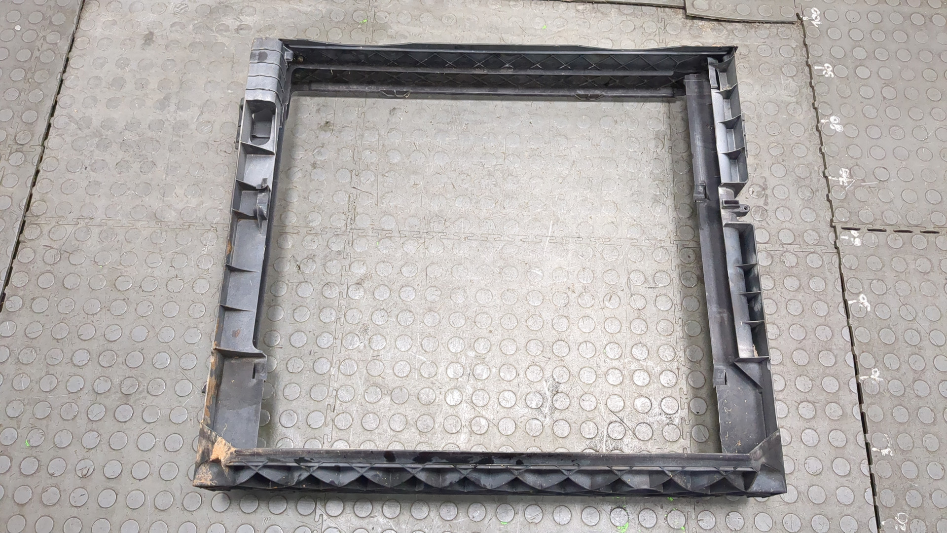 Диффузор вентилятора