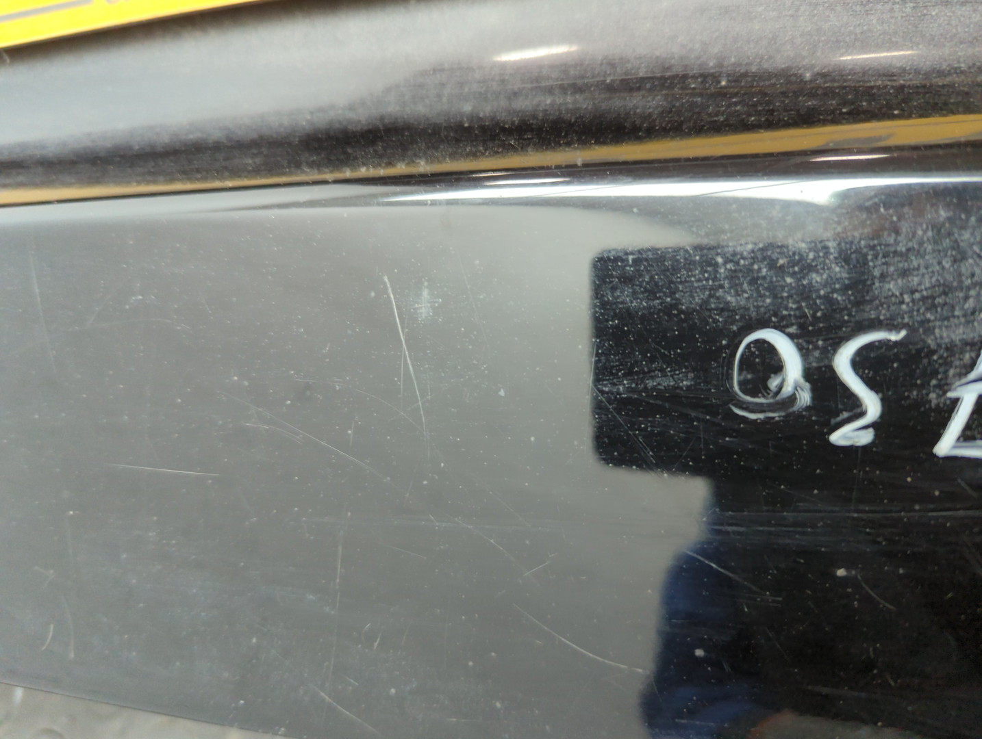 Дверь багажника