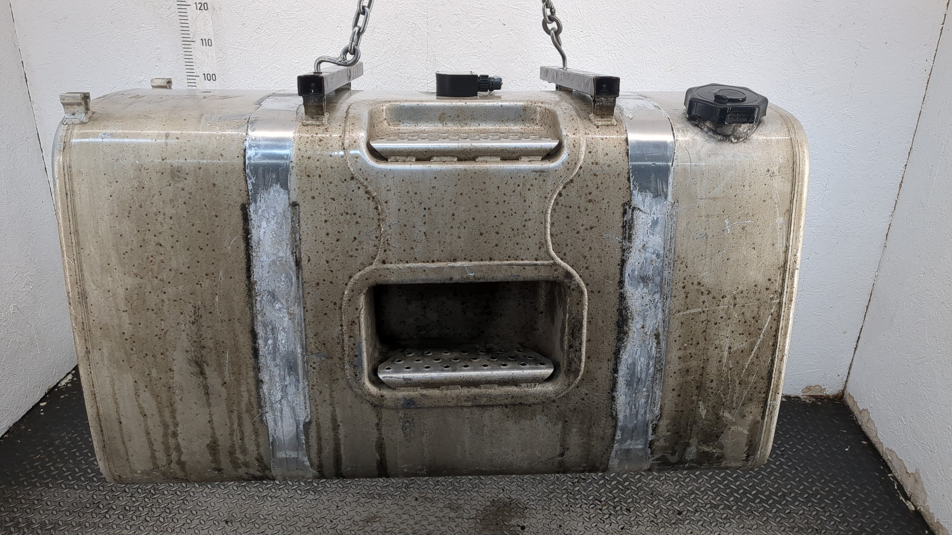 Бак топливный