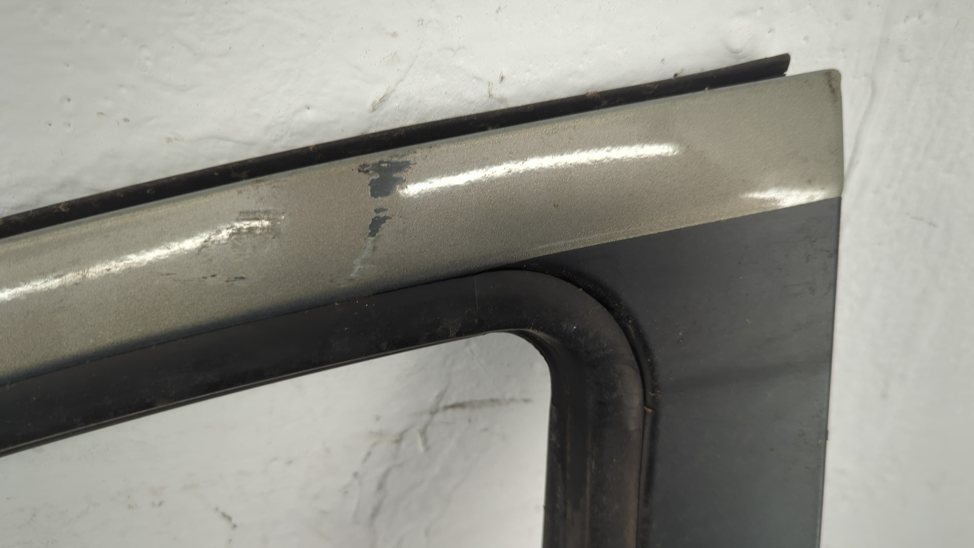 Дверь передняя левая