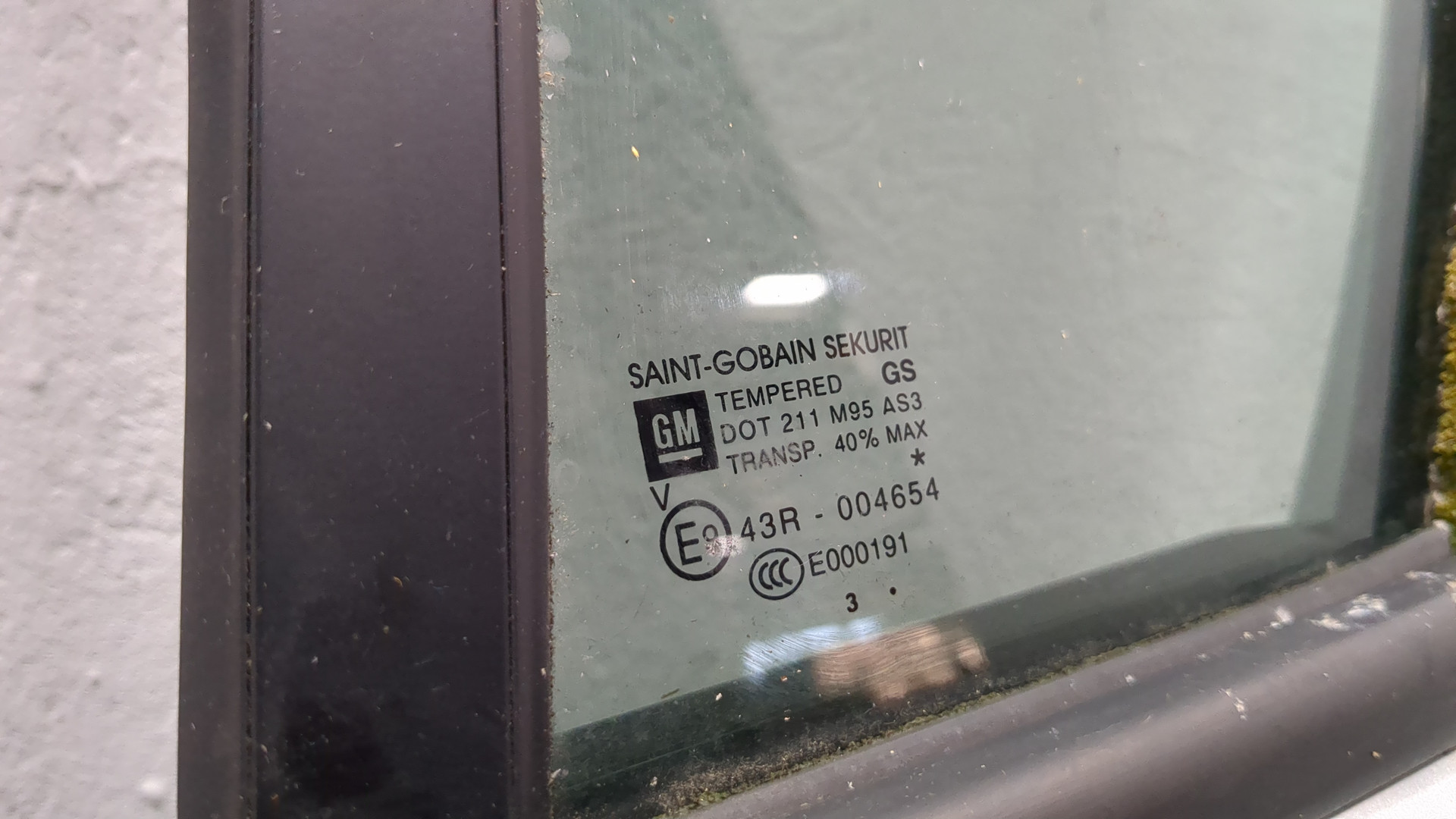 Дверь задняя левая