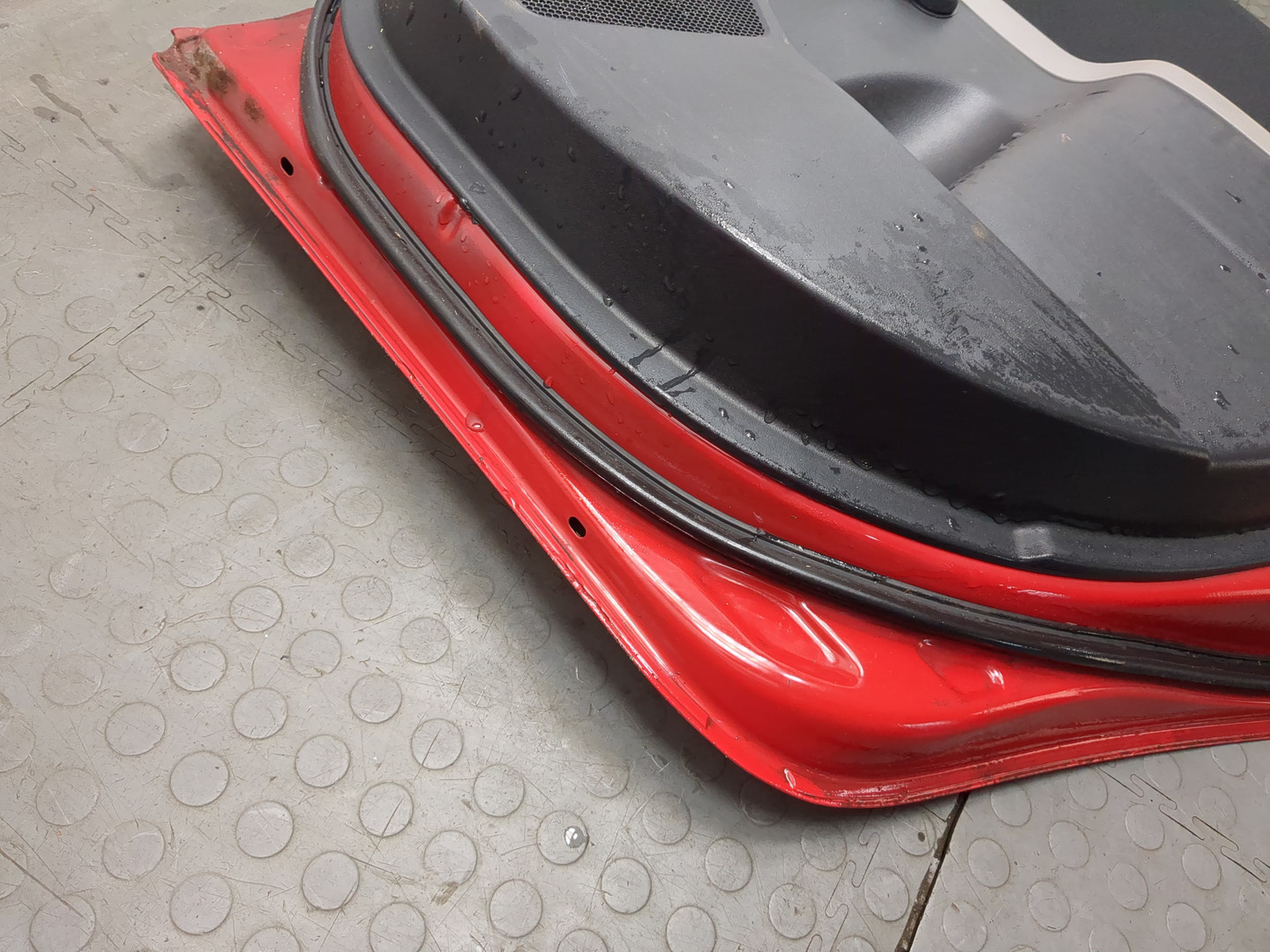 Дверь задняя правая