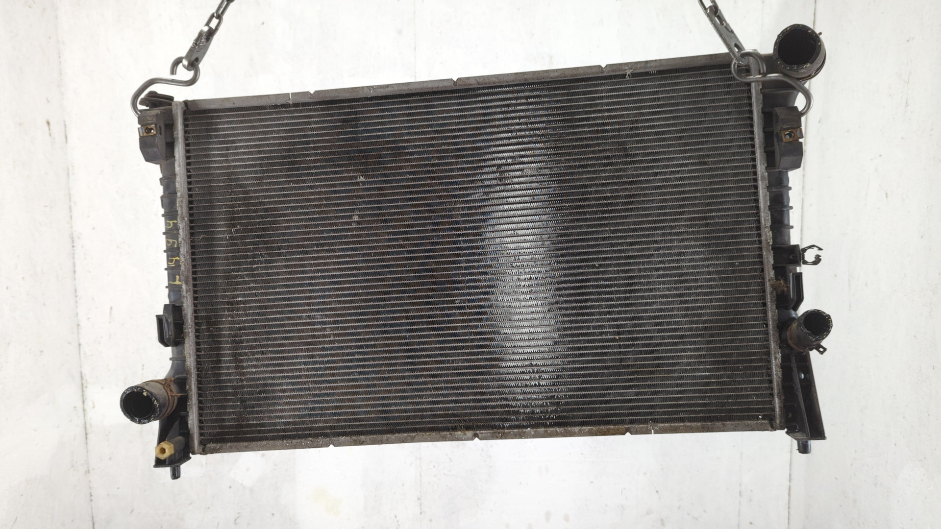 Радиатор охлаждения двигателя основной