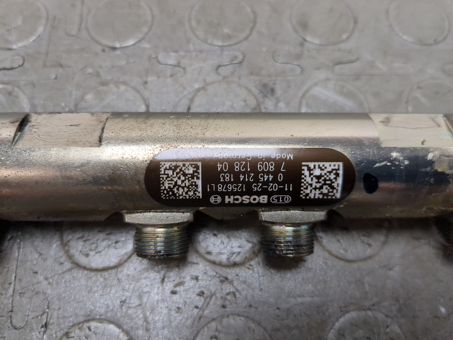 Рейка топливная (рампа)