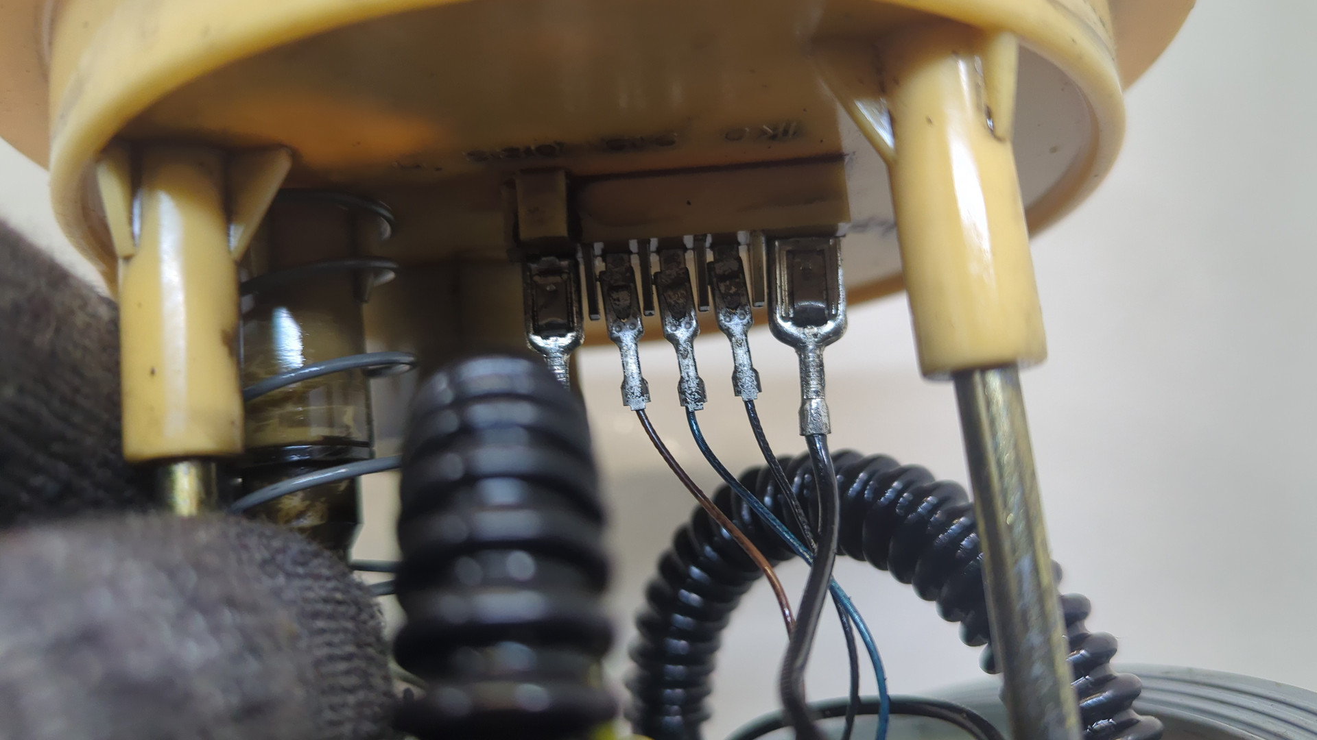 Насос топливный электрический