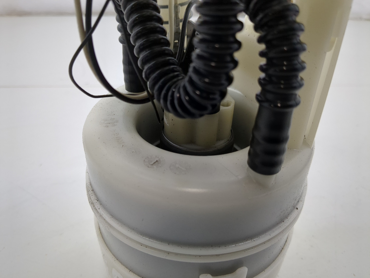 Насос топливный электрический