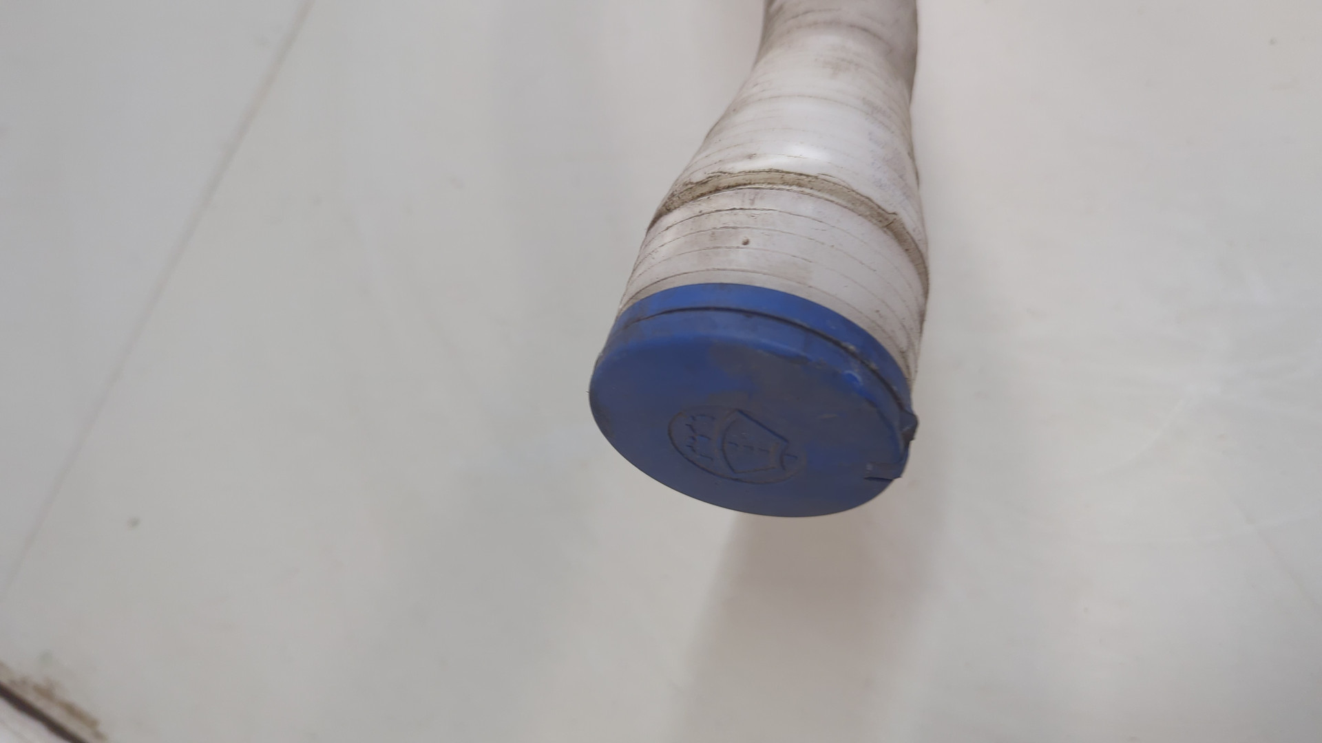 Бачок омывателя лобового стекла