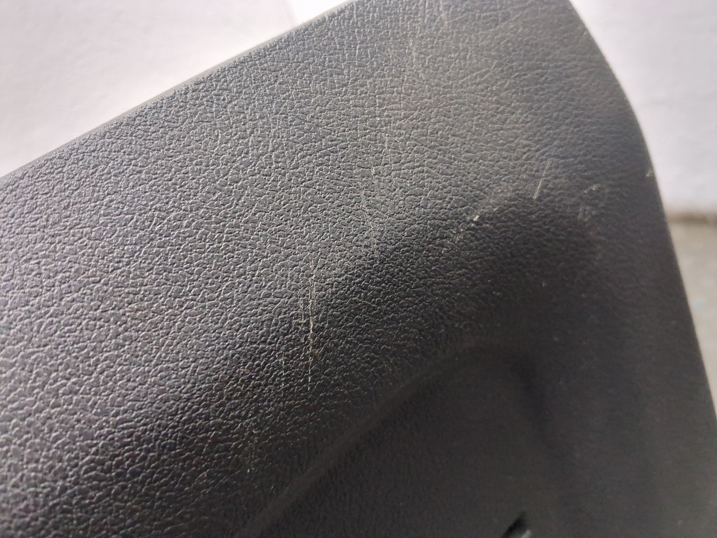 Обшивка двери багажника