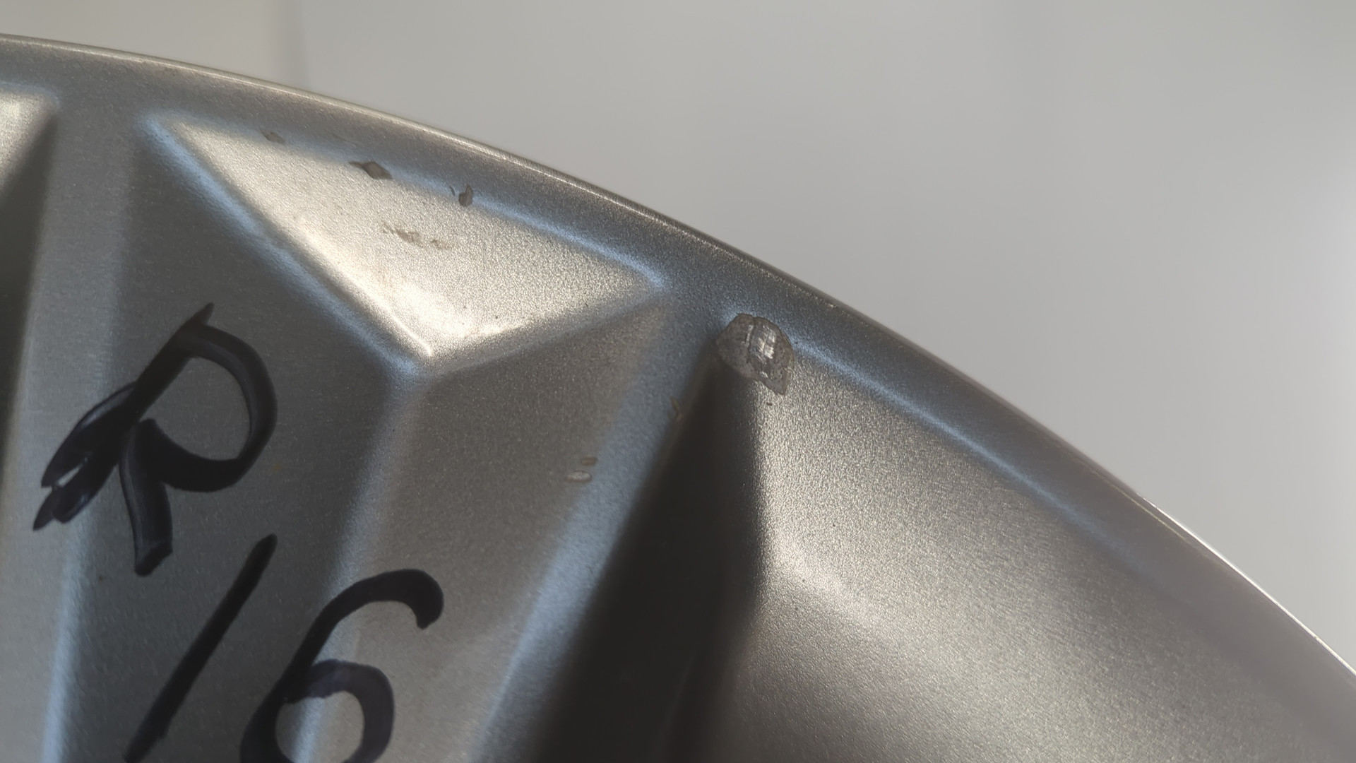 Диск колесный литой легкий сплав