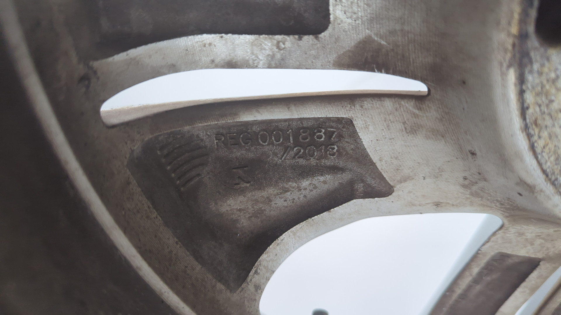 Диск колесный литой легкий сплав