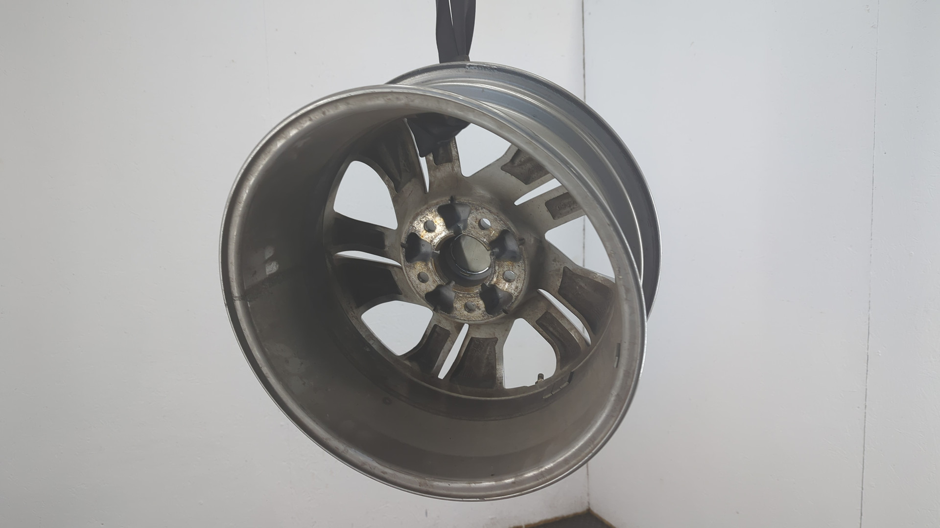 Диск колесный литой легкий сплав