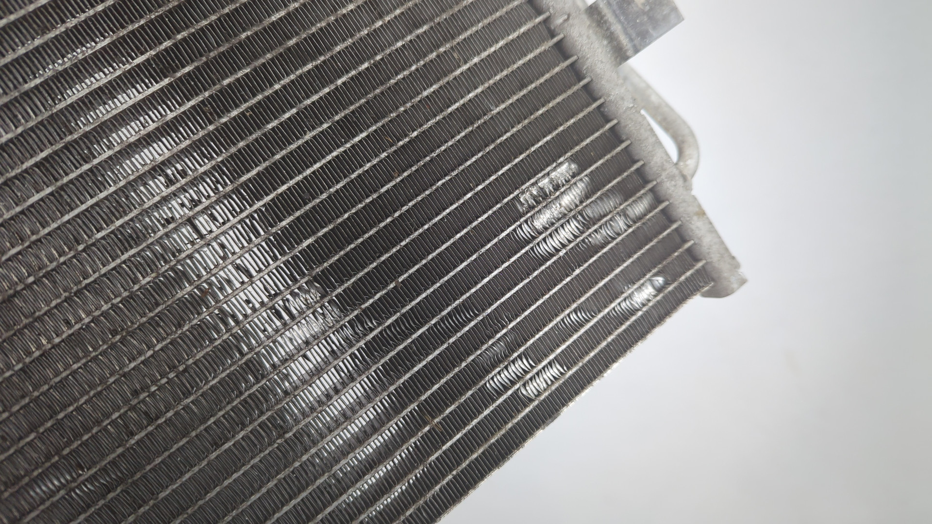 Радиатор кондиционера / конденсер