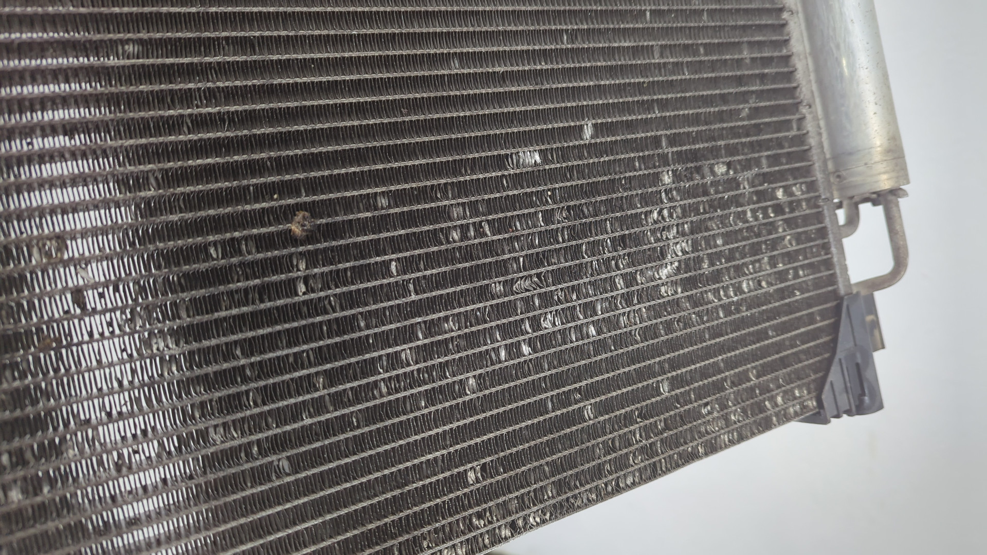 Радиатор кондиционера / конденсер