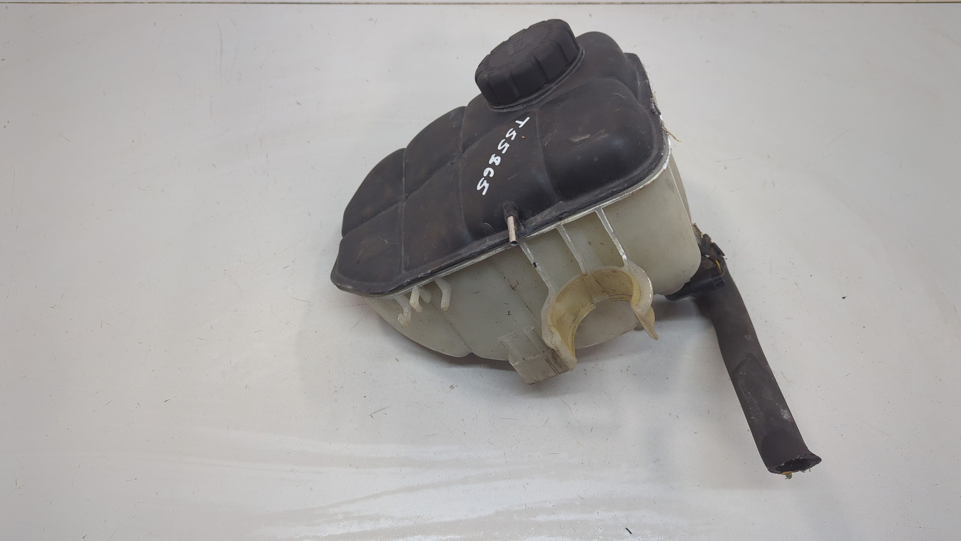 Бачок расширительный