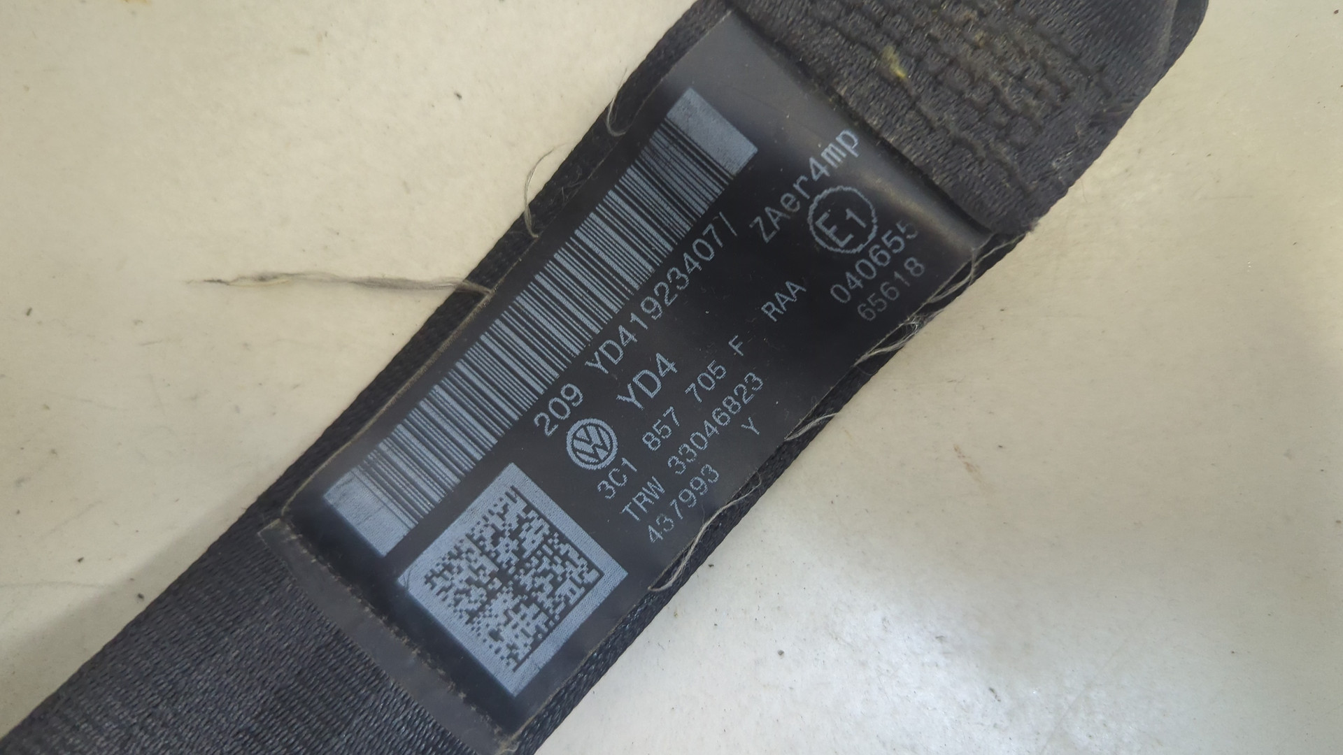 Ремень безопасности