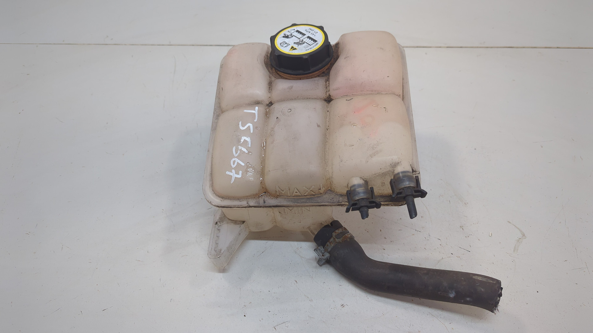 Бачок расширительный