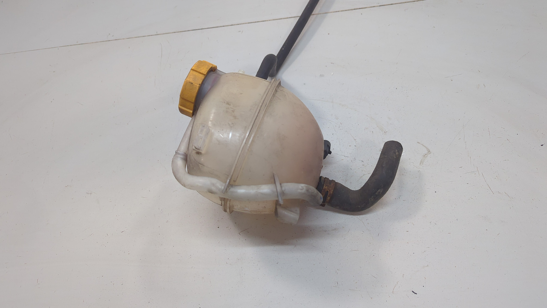 Бачок расширительный