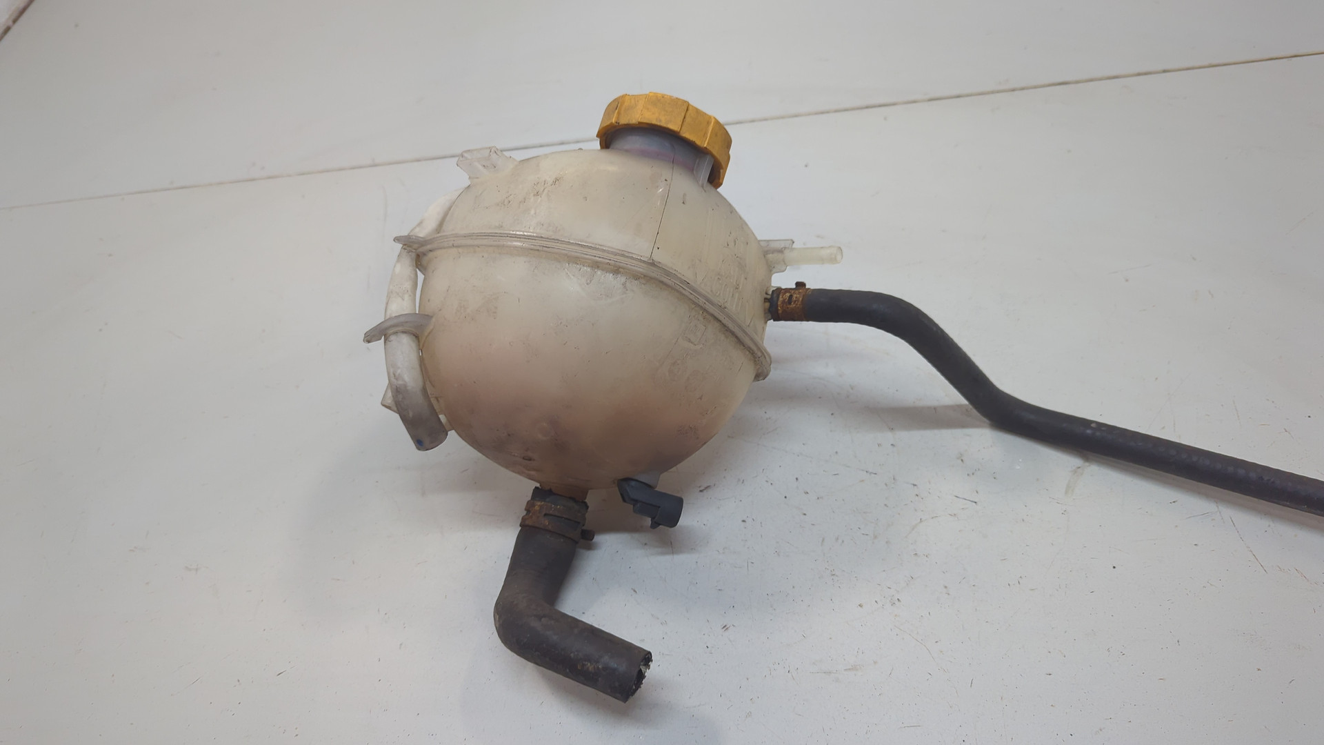 Бачок расширительный