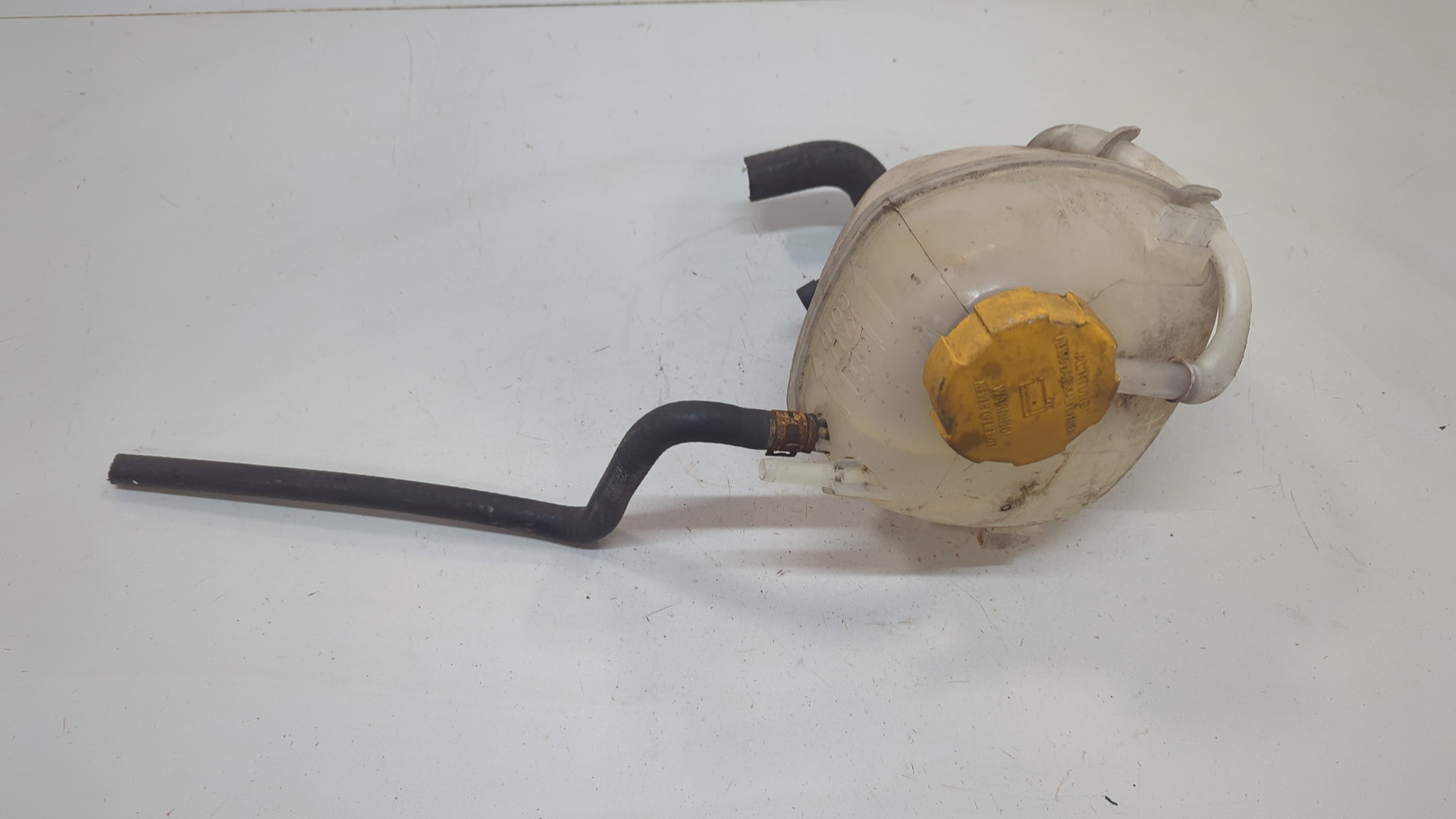 Бачок расширительный