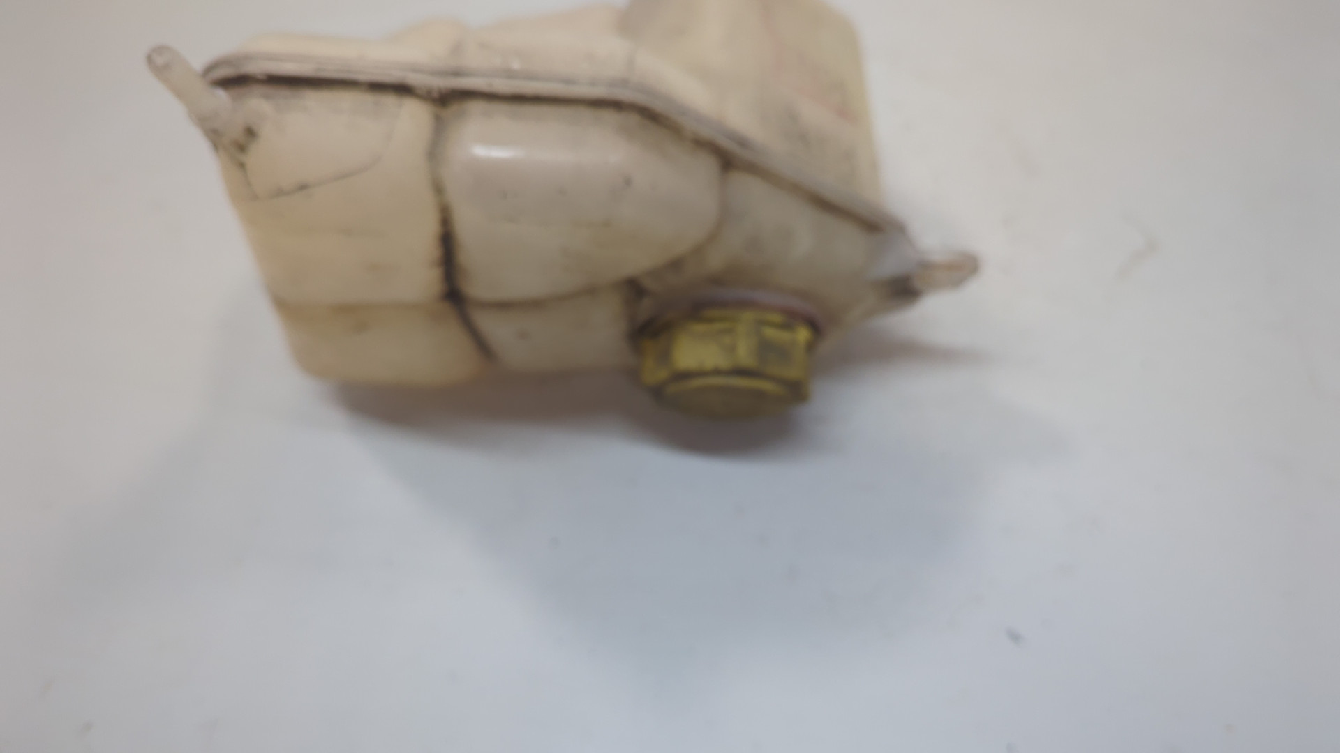 Бачок расширительный