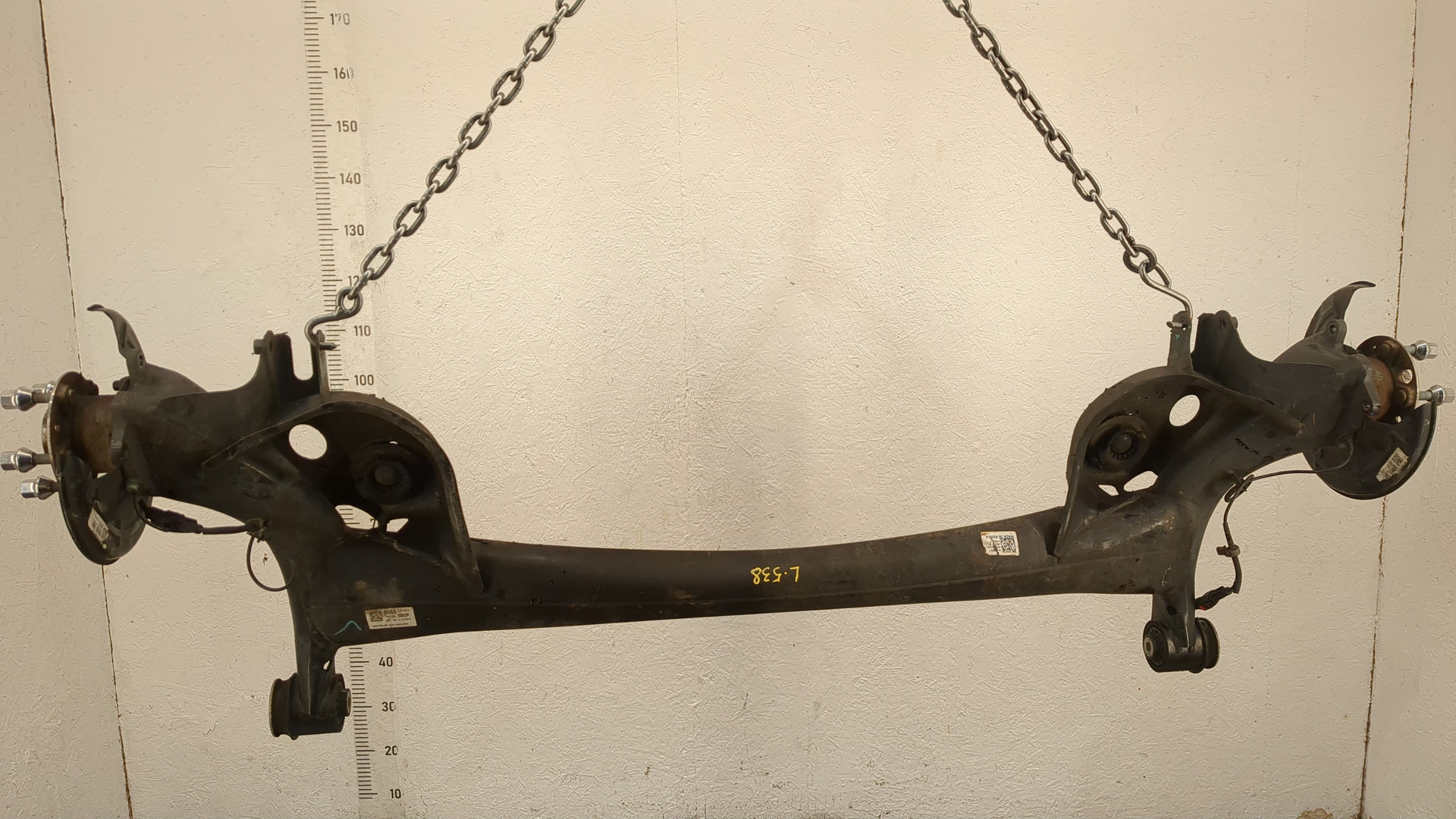 Балка задняя