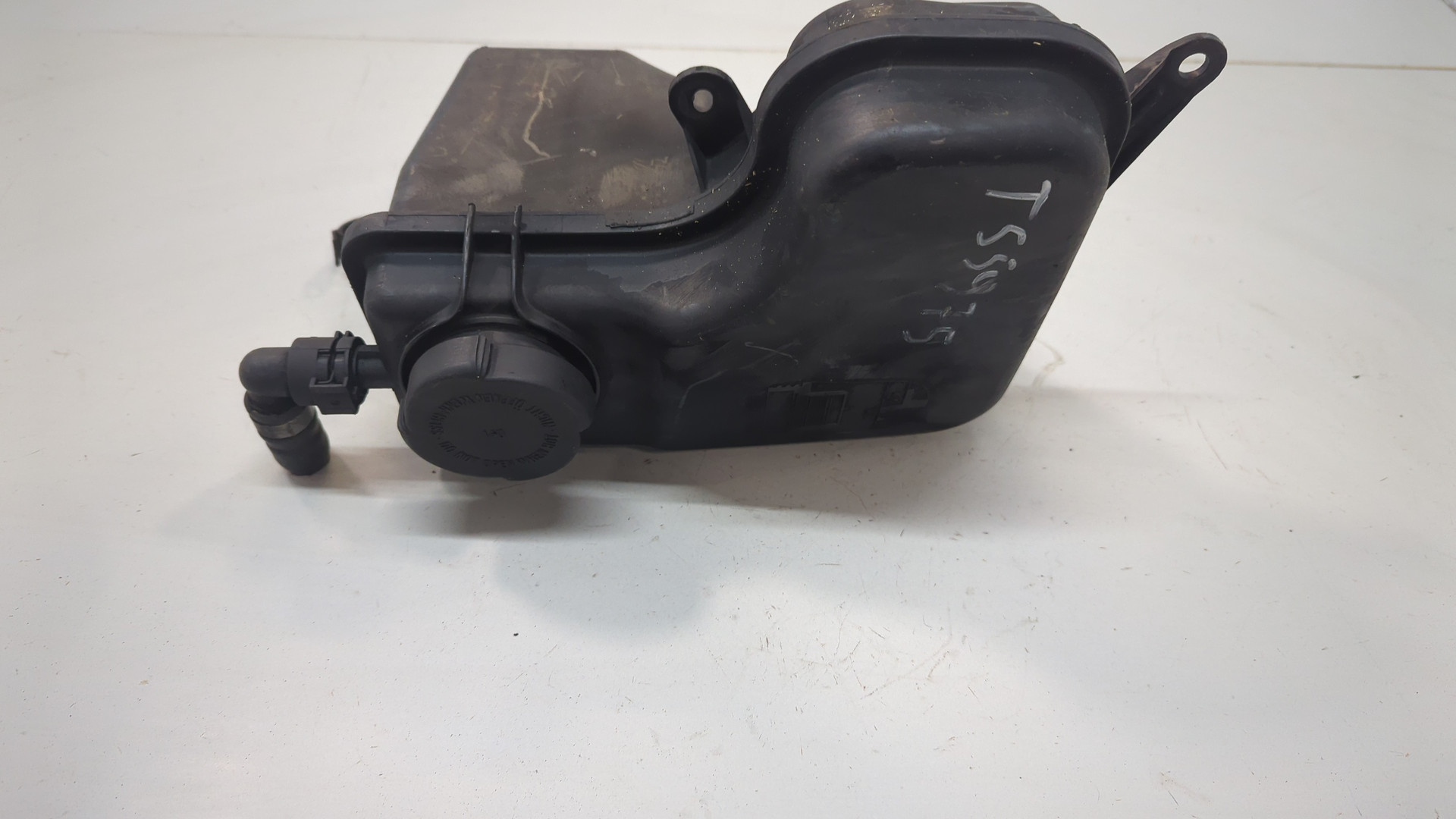 Бачок расширительный