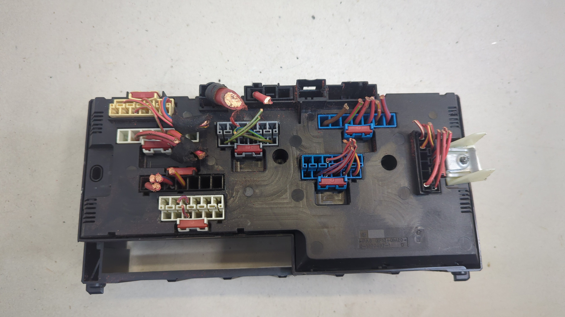 Блок предохранителей