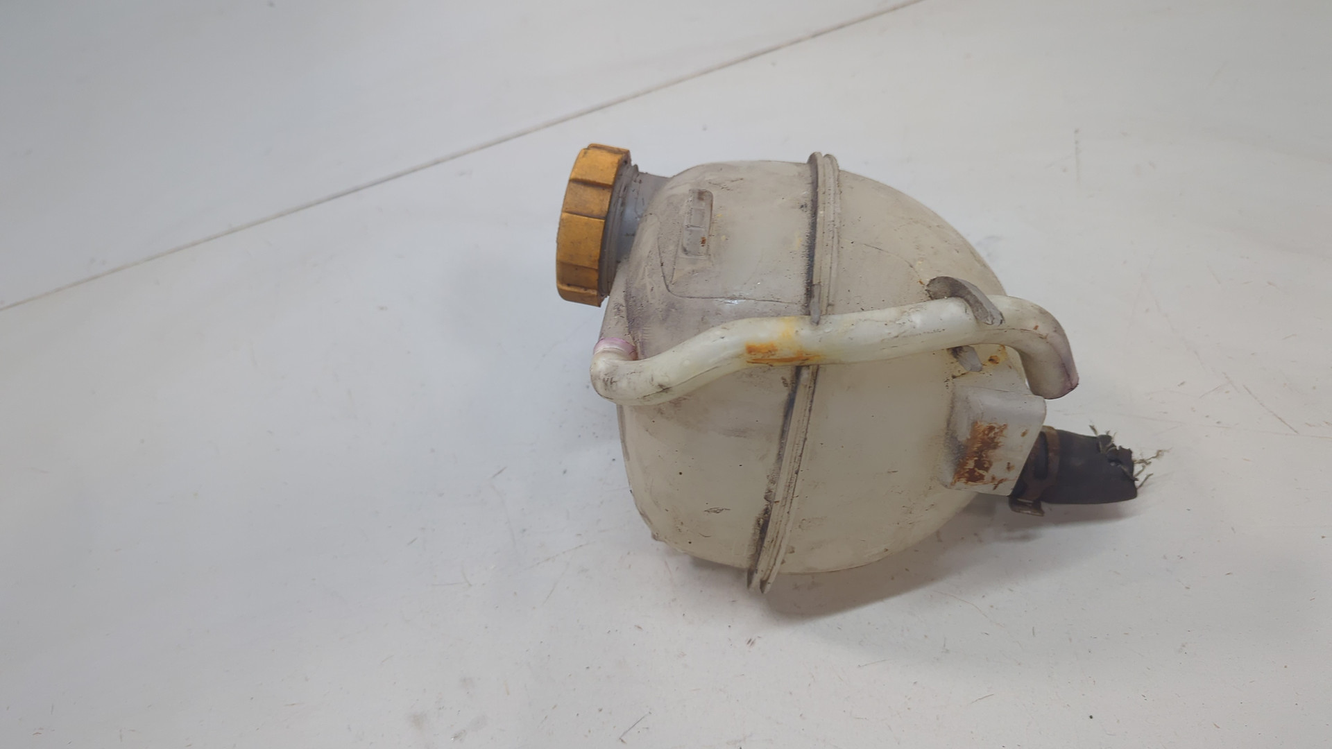 Бачок расширительный