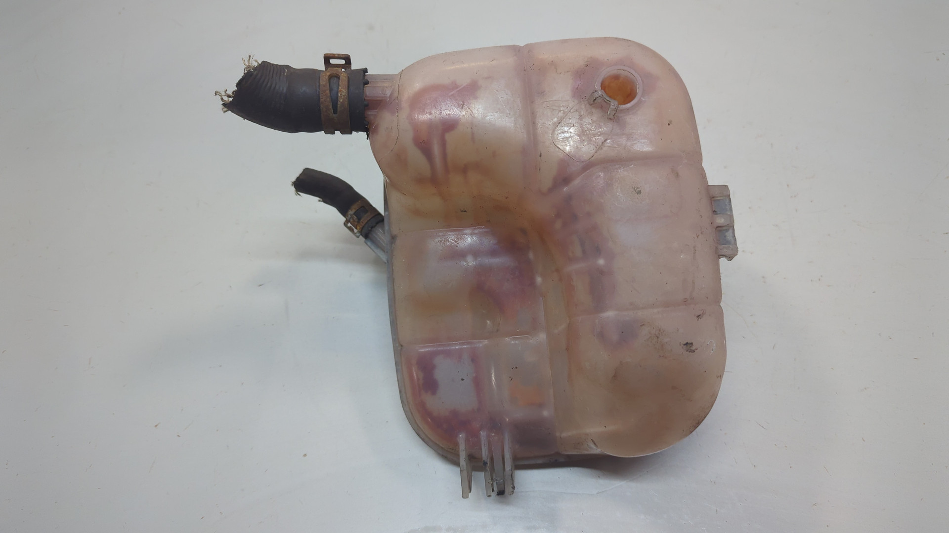 Бачок расширительный