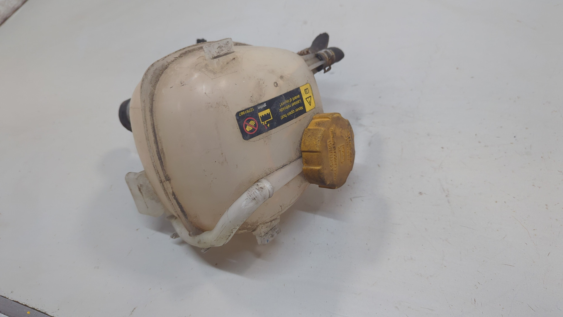 Бачок расширительный