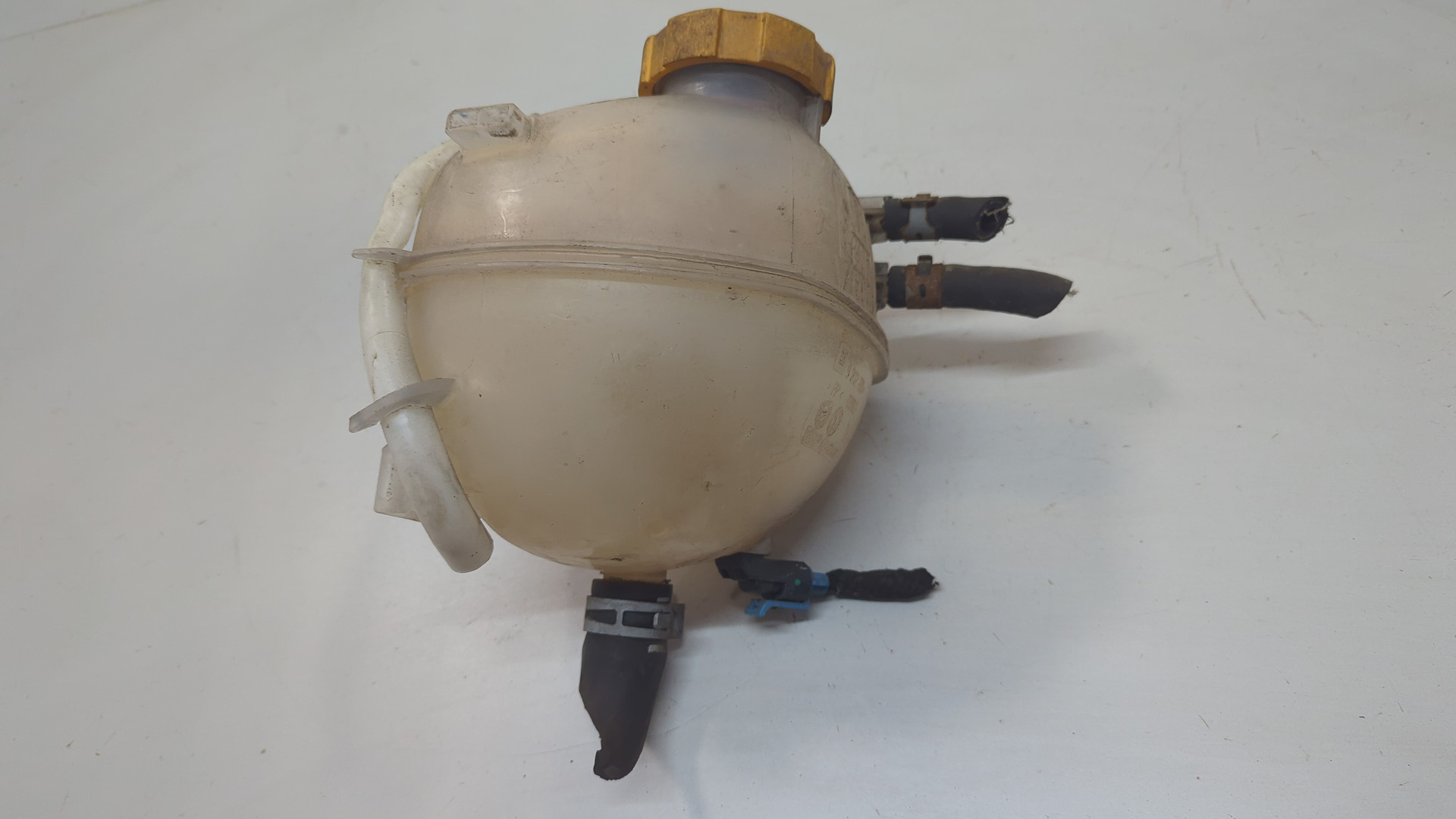 Бачок расширительный