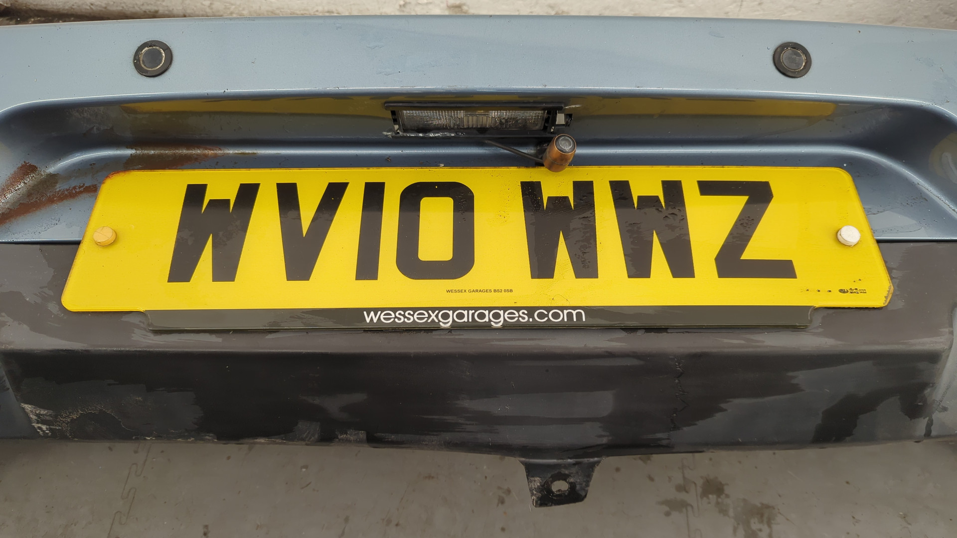 Бампер задний