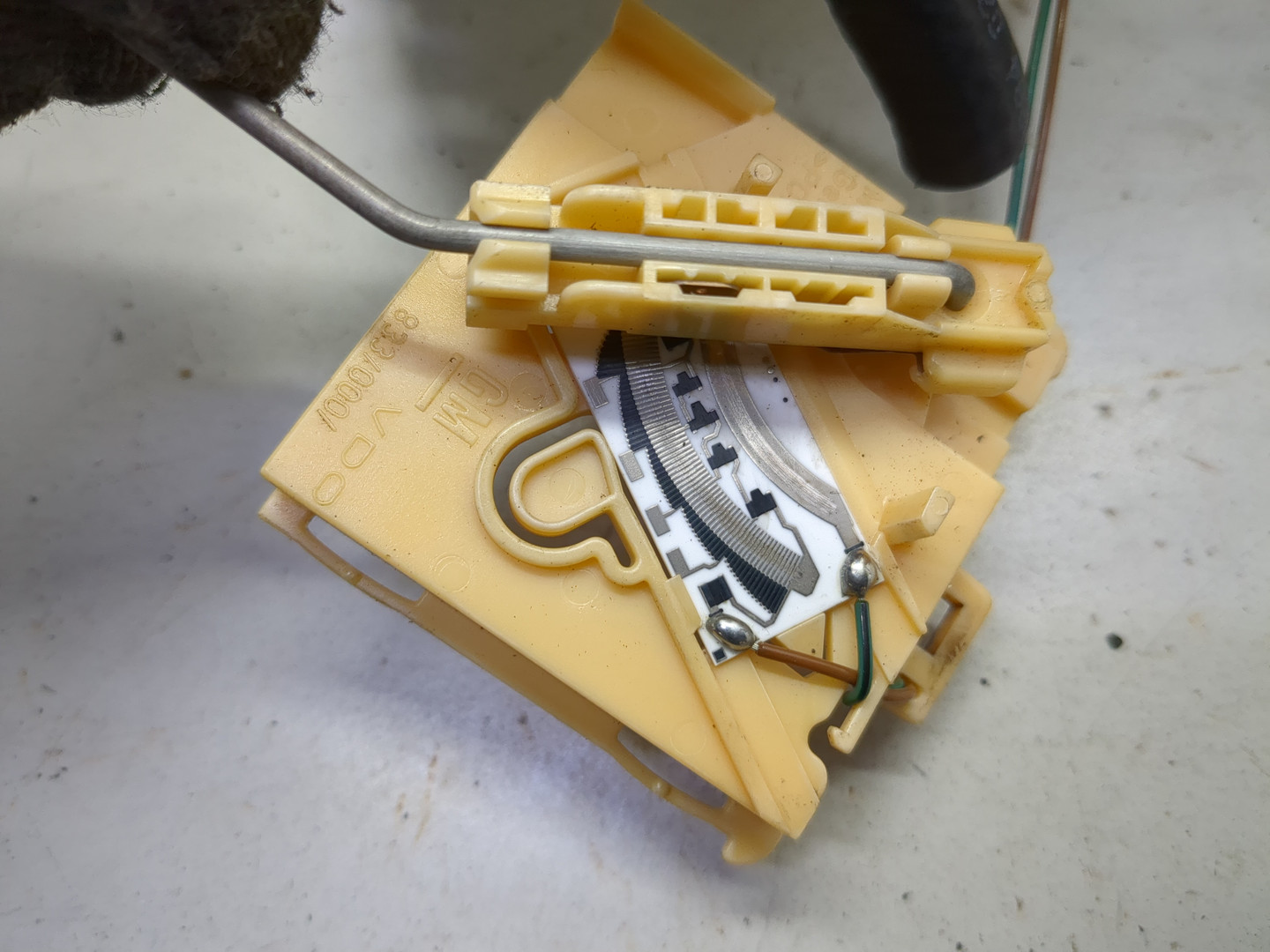 Насос топливный электрический