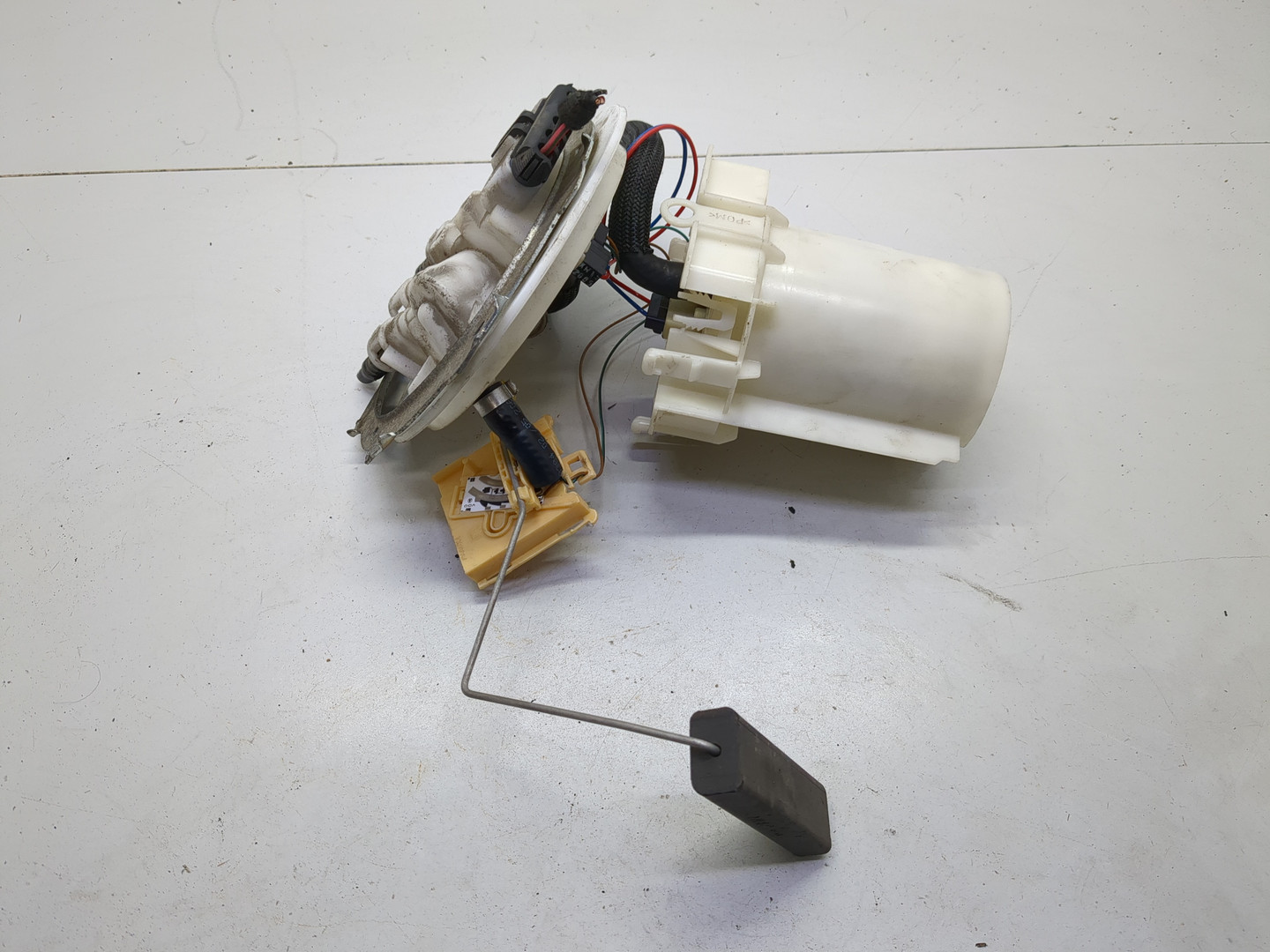 Насос топливный электрический