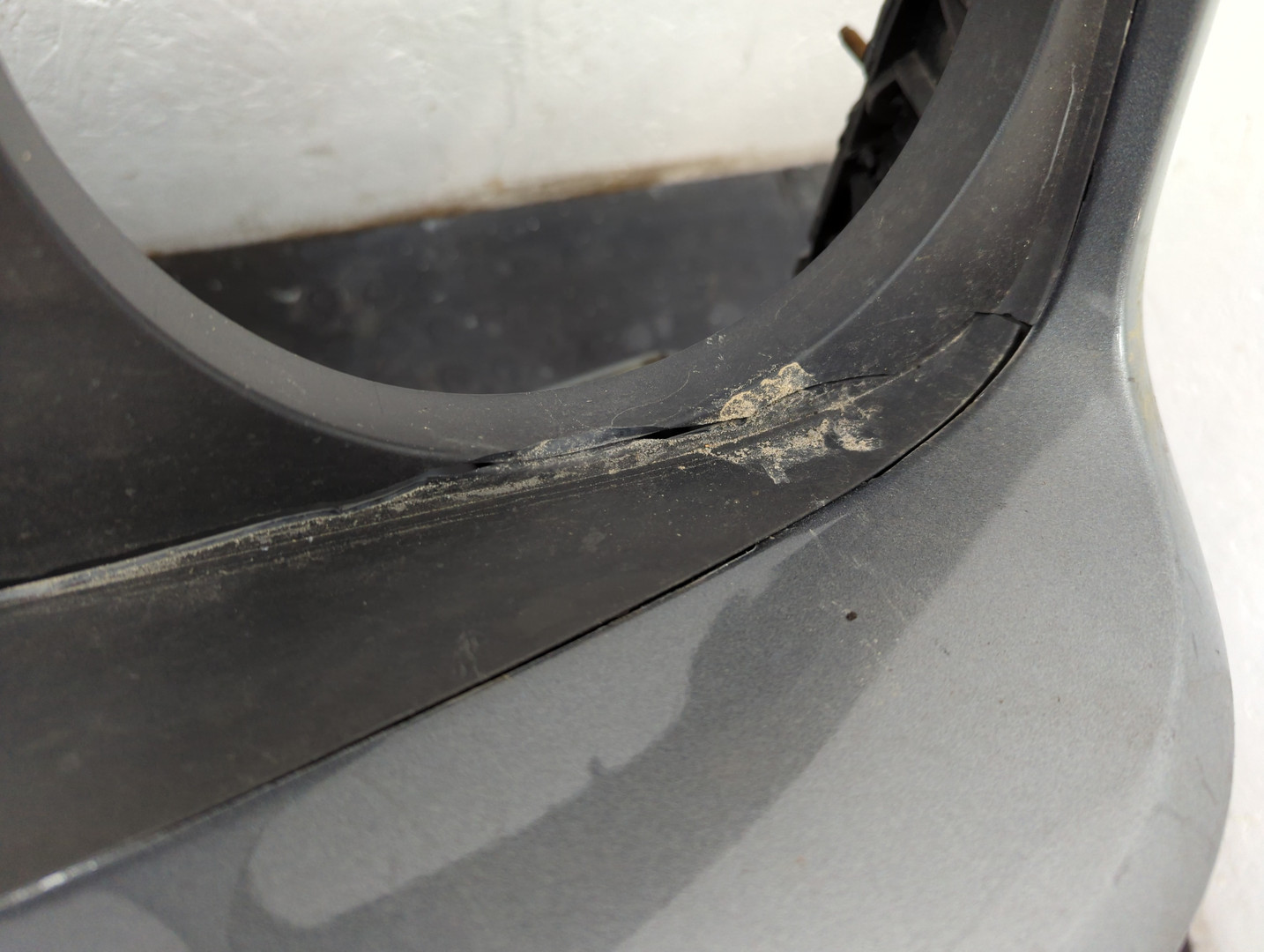 Бампер передний