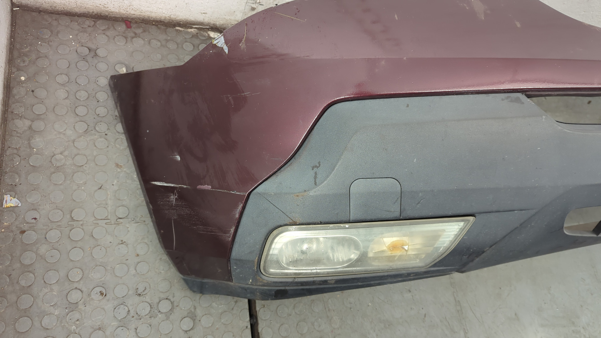 Бампер передний