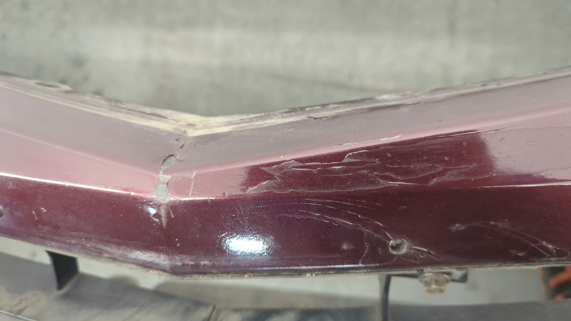 Бампер передний